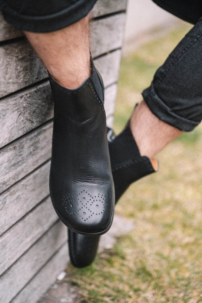 Equity Brogue Negro