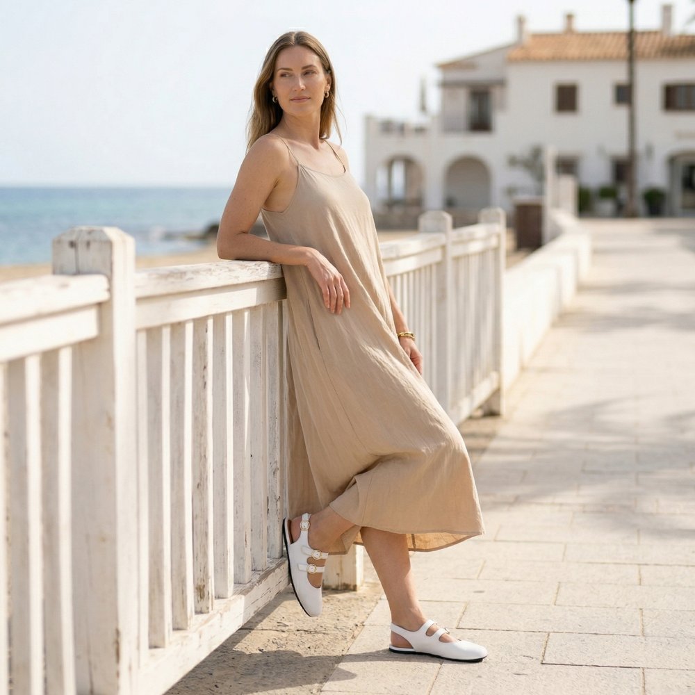 Qomeet White